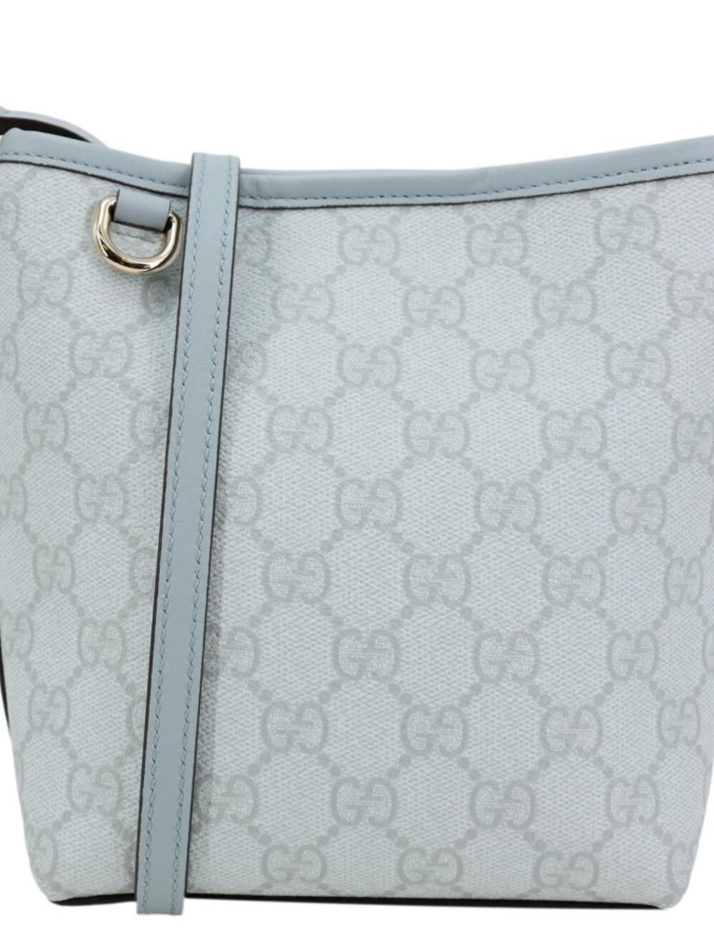 Gucci GG Emblem GG Supreme Canvas Bucket Bag Light Blue 847090